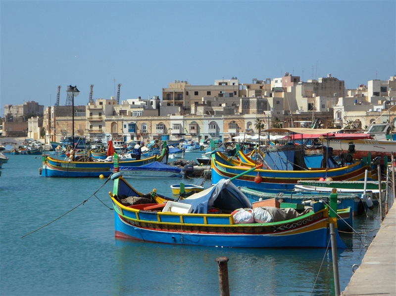 Barci traditionale luzzu, Malta