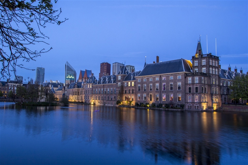 Haga, capitala administrativa a Olandei si resedinta familiei regale