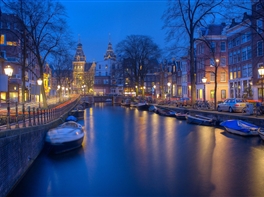 1 decembrie la Amsterdam · 1 Decembrie la Amsterdam