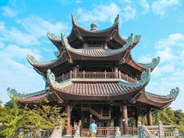 Circuit Buna dimineata, Vietnam · Circuit Buna dimineata, Vietnam