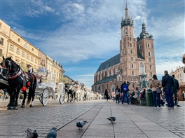 Craciun Varsovia - Cracovia · Craciun Varsovia - Cracovia