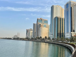 Emiratele Arabe Unite - Grand Tour (primavara) · Emiratele Arabe Unite - Grand Tour (primavara)