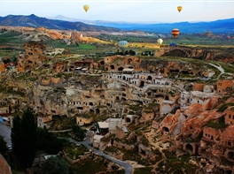 Paste in Turcia - Cappadocia · Paste in Turcia - Cappadocia