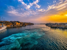 Revelion Malta - Taramul Cavalerilor Ioaniti · Revelion Malta - Taramul Cavalerilor Ioaniti