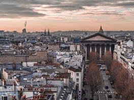 Vacanta la Paris de 1 Decembrie si Sf. Andrei · Vacanta la Paris de 1 Decembrie si Sf. Andrei